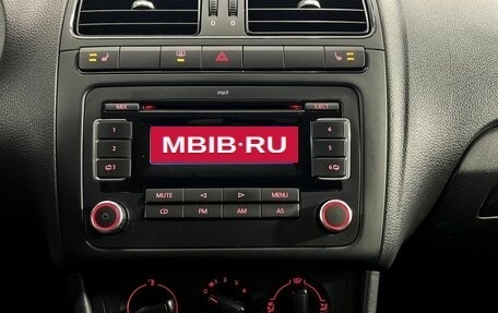 Volkswagen Polo VI (EU Market), 2011 год, 625 000 рублей, 14 фотография