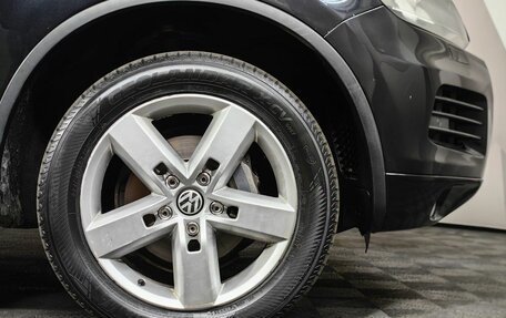 Volkswagen Touareg III, 2011 год, 1 497 000 рублей, 9 фотография