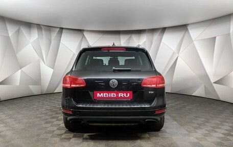 Volkswagen Touareg III, 2011 год, 1 497 000 рублей, 8 фотография
