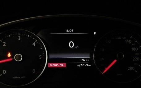 Volkswagen Touareg III, 2011 год, 1 497 000 рублей, 18 фотография
