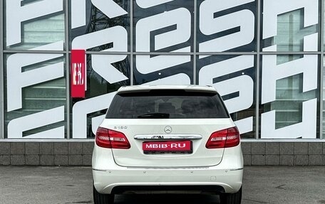 Mercedes-Benz B-Класс, 2013 год, 1 590 000 рублей, 4 фотография