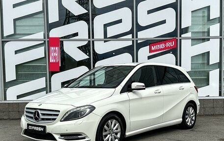 Mercedes-Benz B-Класс, 2013 год, 1 590 000 рублей, 2 фотография