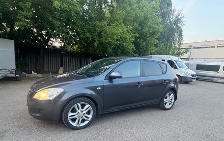 KIA cee'd I рестайлинг, 2008 год, 600 000 рублей, 3 фотография