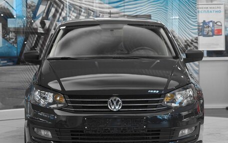 Volkswagen Polo VI (EU Market), 2016 год, 799 000 рублей, 2 фотография