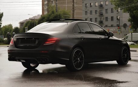Mercedes-Benz E-Класс AMG, 2017 год, 4 400 000 рублей, 4 фотография