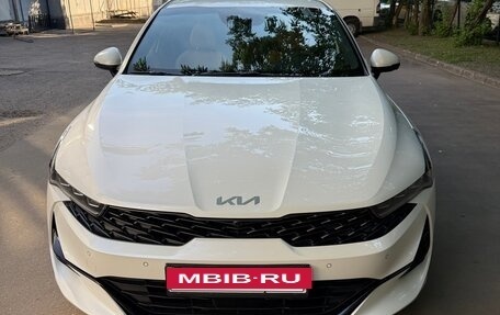 KIA K5, 2022 год, 2 900 000 рублей, 17 фотография
