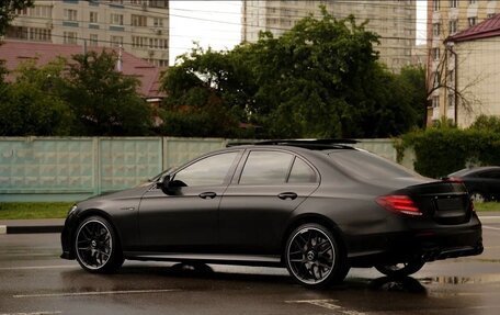Mercedes-Benz E-Класс AMG, 2017 год, 4 400 000 рублей, 6 фотография
