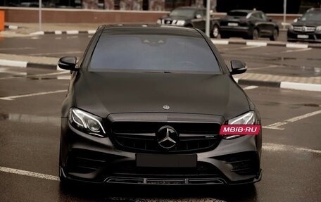 Mercedes-Benz E-Класс AMG, 2017 год, 4 400 000 рублей, 8 фотография