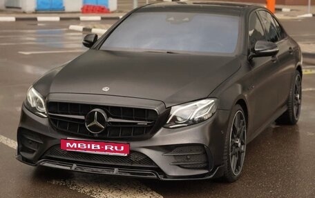 Mercedes-Benz E-Класс AMG, 2017 год, 4 400 000 рублей, 11 фотография