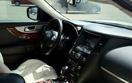 Infiniti FX II, 2011 год, 1 600 000 рублей, 8 фотография