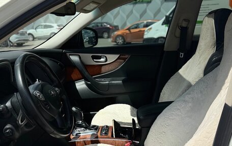 Infiniti FX II, 2011 год, 1 600 000 рублей, 9 фотография
