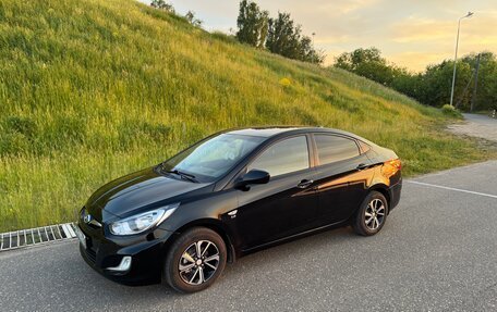 Hyundai Solaris II рестайлинг, 2012 год, 875 000 рублей, 6 фотография
