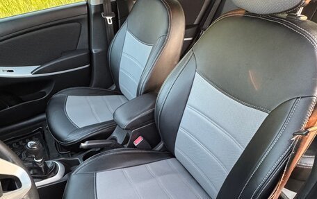 Hyundai Solaris II рестайлинг, 2012 год, 875 000 рублей, 18 фотография