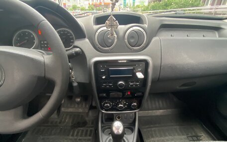 Renault Duster I рестайлинг, 2013 год, 830 000 рублей, 19 фотография