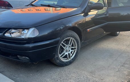 Renault Laguna II, 1995 год, 60 000 рублей, 2 фотография