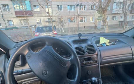 Renault Laguna II, 1995 год, 60 000 рублей, 6 фотография