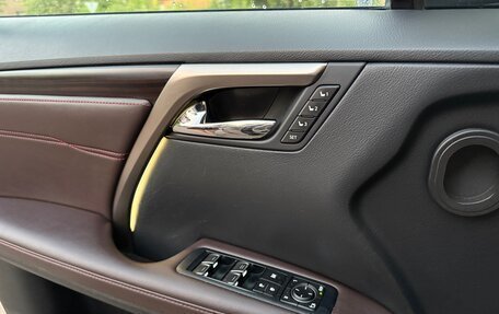 Lexus RX IV рестайлинг, 2018 год, 3 950 000 рублей, 22 фотография