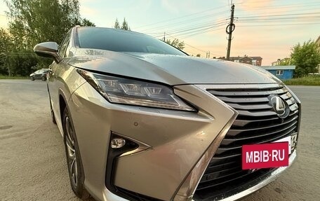 Lexus RX IV рестайлинг, 2018 год, 3 950 000 рублей, 10 фотография