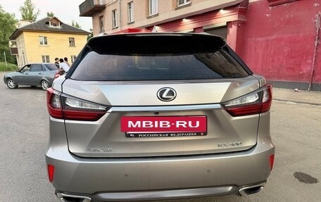 Lexus RX IV рестайлинг, 2018 год, 3 950 000 рублей, 15 фотография