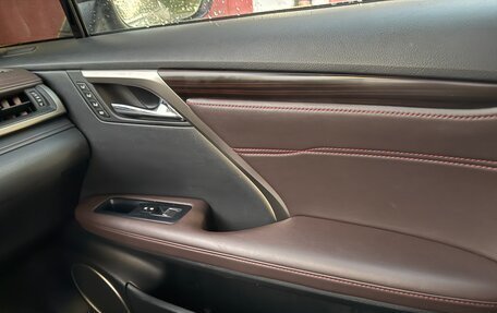 Lexus RX IV рестайлинг, 2018 год, 3 950 000 рублей, 23 фотография