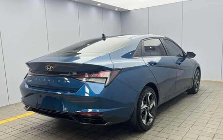 Hyundai Elantra, 2023 год, 1 250 000 рублей, 3 фотография