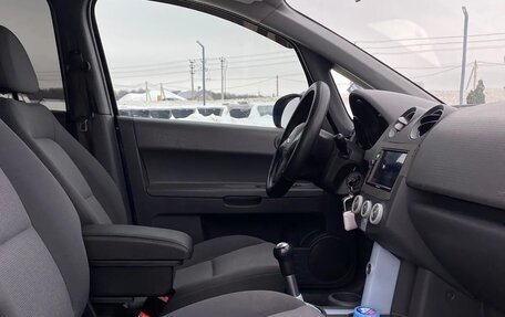 Mitsubishi Colt VI рестайлинг, 2006 год, 380 000 рублей, 2 фотография
