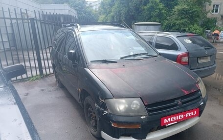 Mitsubishi Space Runner II, 2000 год, 100 000 рублей, 3 фотография