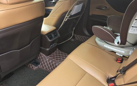 Lexus ES VII, 2019 год, 3 100 000 рублей, 6 фотография