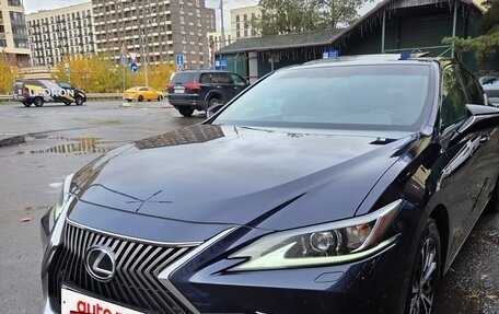 Lexus ES VII, 2019 год, 3 100 000 рублей, 23 фотография