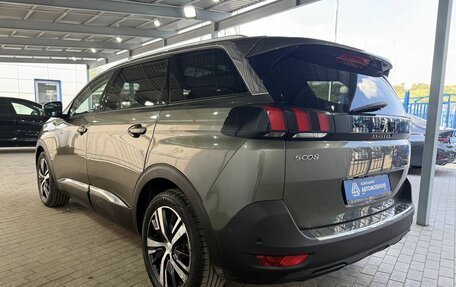 Peugeot 5008 II, 2019 год, 2 049 000 рублей, 3 фотография