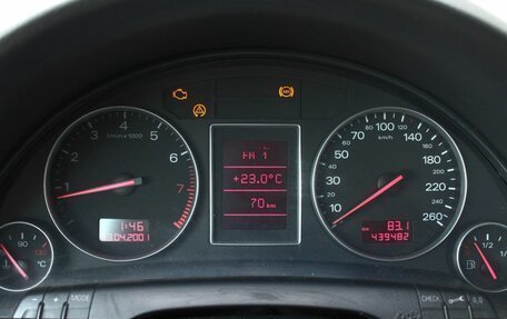 Audi A4, 2001 год, 450 000 рублей, 10 фотография