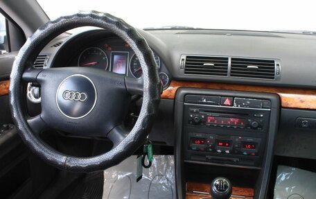 Audi A4, 2001 год, 450 000 рублей, 15 фотография