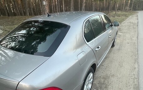 Skoda Superb III рестайлинг, 2010 год, 1 200 000 рублей, 8 фотография