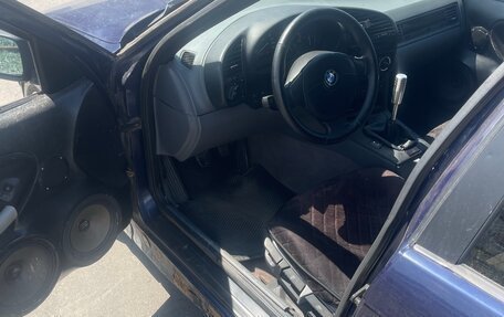 BMW 3 серия, 1994 год, 310 000 рублей, 4 фотография