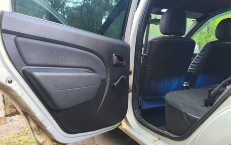 Renault Logan I, 2007 год, 220 000 рублей, 9 фотография