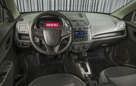 Ravon R4, 2016 год, 880 000 рублей, 6 фотография