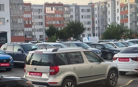 Skoda Yeti I рестайлинг, 2015 год, 900 000 рублей, 1 фотография