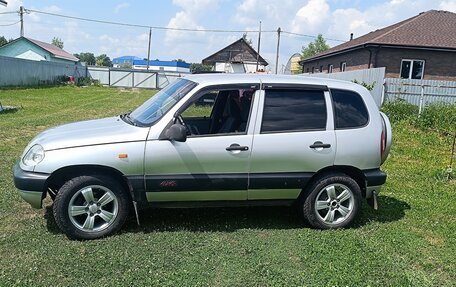 Chevrolet Niva I рестайлинг, 2004 год, 300 000 рублей, 6 фотография