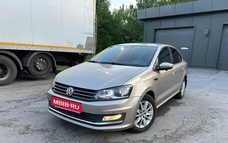 Volkswagen Polo VI (EU Market), 2017 год, 1 290 000 рублей, 3 фотография