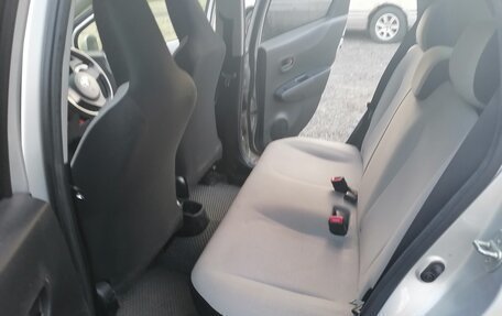Toyota Vitz, 2013 год, 670 000 рублей, 6 фотография
