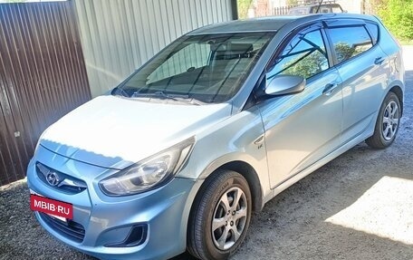 Hyundai Solaris II рестайлинг, 2013 год, 770 000 рублей, 5 фотография