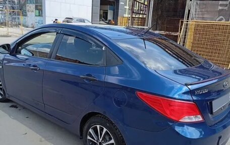 Hyundai Solaris II рестайлинг, 2015 год, 650 000 рублей, 4 фотография