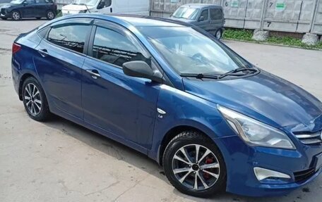 Hyundai Solaris II рестайлинг, 2015 год, 650 000 рублей, 6 фотография