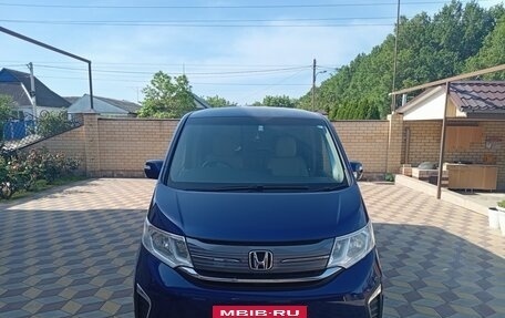 Honda Stepwgn IV, 2015 год, 1 660 000 рублей, 3 фотография