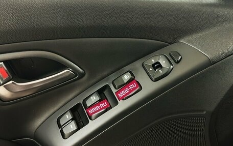 Hyundai ix35 I рестайлинг, 2013 год, 1 400 000 рублей, 9 фотография