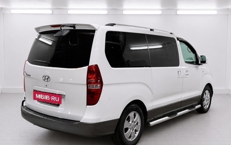 Hyundai Grand Starex Grand Starex I рестайлинг 2, 2014 год, 1 500 000 рублей, 4 фотография