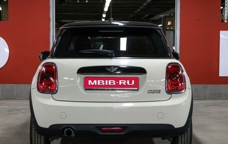 MINI Hatch, 2016 год, 1 399 000 рублей, 7 фотография