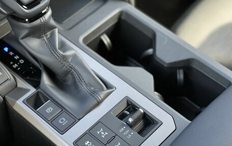 Toyota Land Cruiser Prado, 2026 год, 12 990 000 рублей, 25 фотография