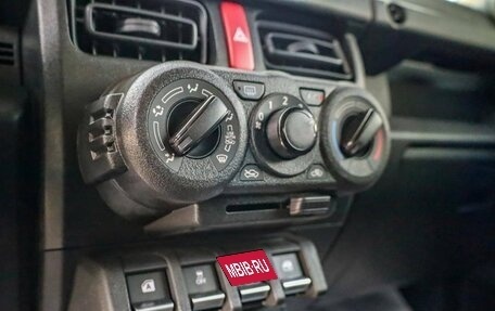 Suzuki Jimny, 2025 год, 3 187 000 рублей, 19 фотография
