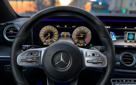 Mercedes-Benz E-Класс, 2018 год, 2 790 000 рублей, 22 фотография